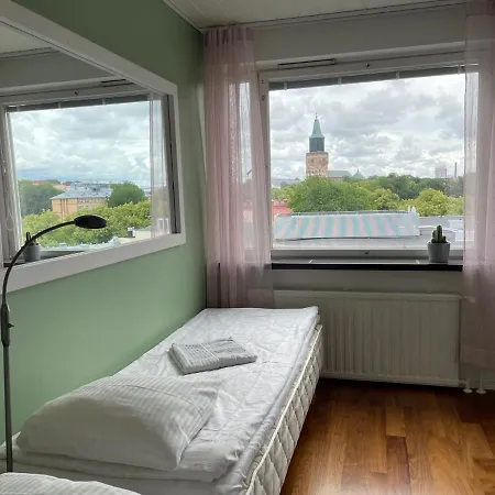 Nauti Turun Jokirannasta, Keskustassa, Ylin Kerros 图尔库