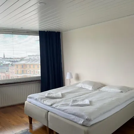 Nauti Turun Jokirannasta, Keskustassa, Ylin Kerros Turku